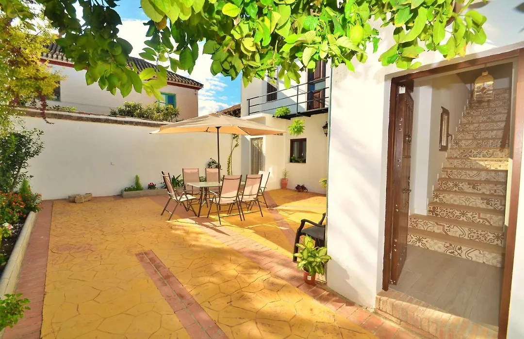 Casa Limon Patio Y Parking-1