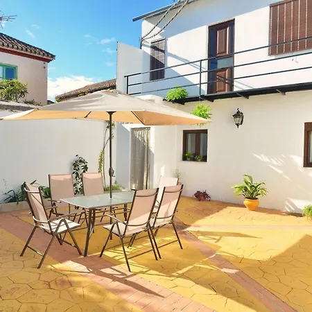 Casa Limon Patio y Parking-2